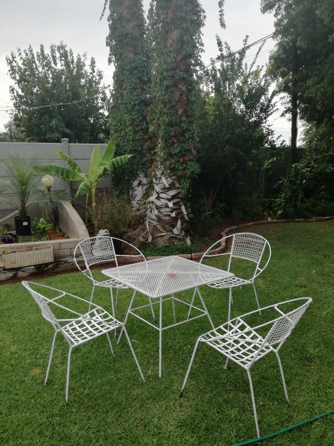 Mom'S Place Upington Εξωτερικό φωτογραφία